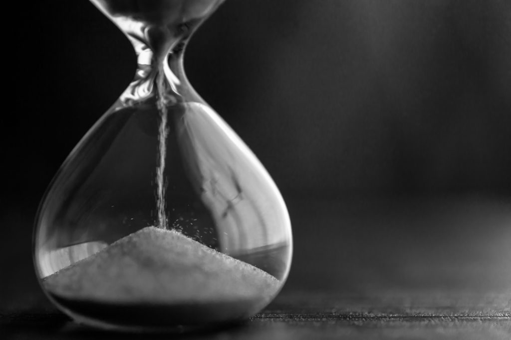 Hourglass,As,Time,Passing,Concept,For,Business,Deadline,,Urgency,And