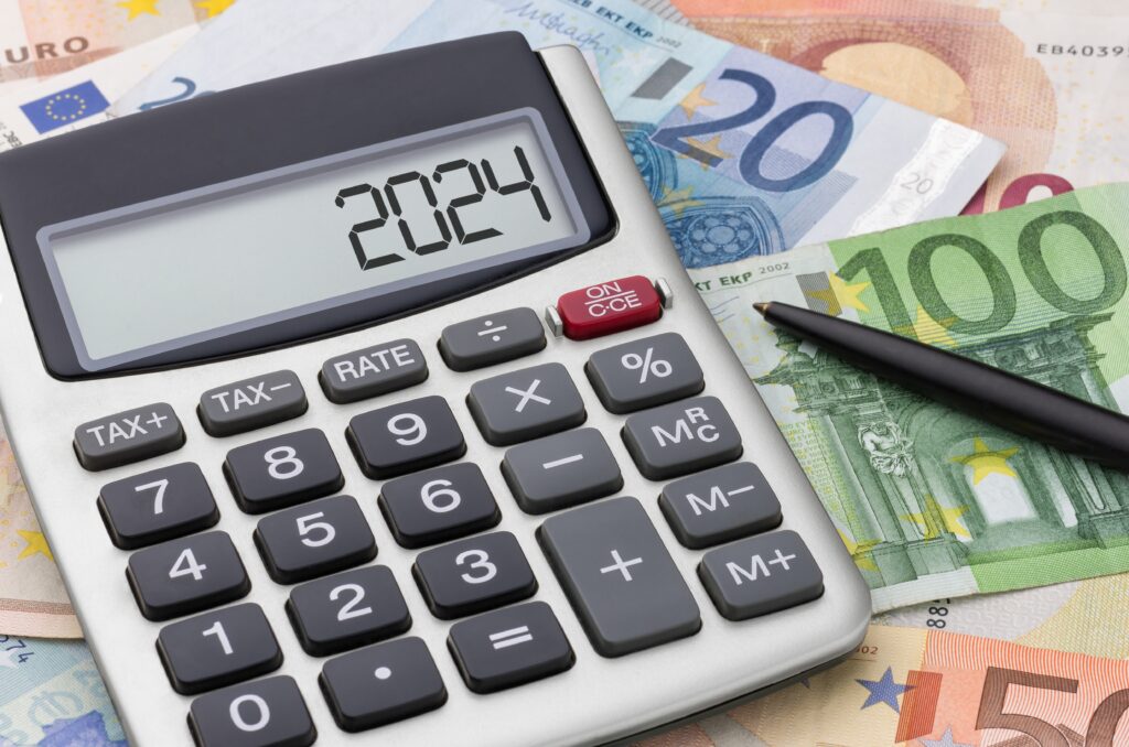 Calculator,With,Euros,-,2024